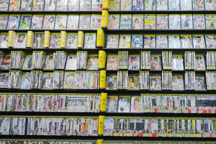 試写室長田店内写真2